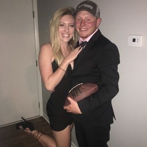 Black sweet heart v neck dress